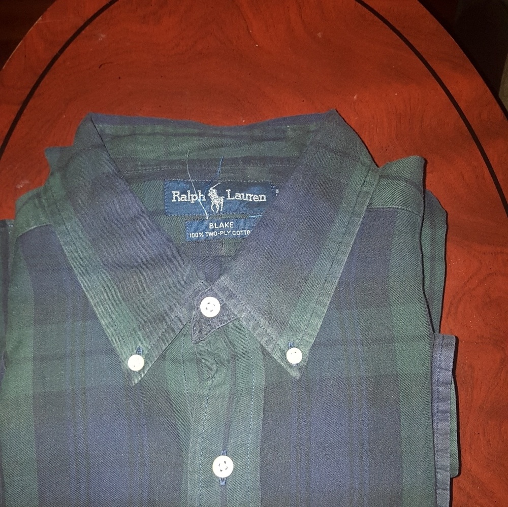 XL Ralph Lauren Button Up Collared Shirt, Blake